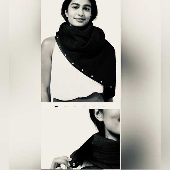 Bench 7-way knit wrap shrug poncho shawl scarlet red yoga scarf w/ black buttons - Picture 2 of 9